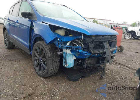 2017 Ford Escape Se из США, поврежденный, VIN 1FMCU0GD2HUB40934